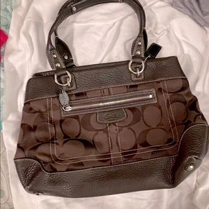 Vintage classic brown coach monogram shoulder bag M